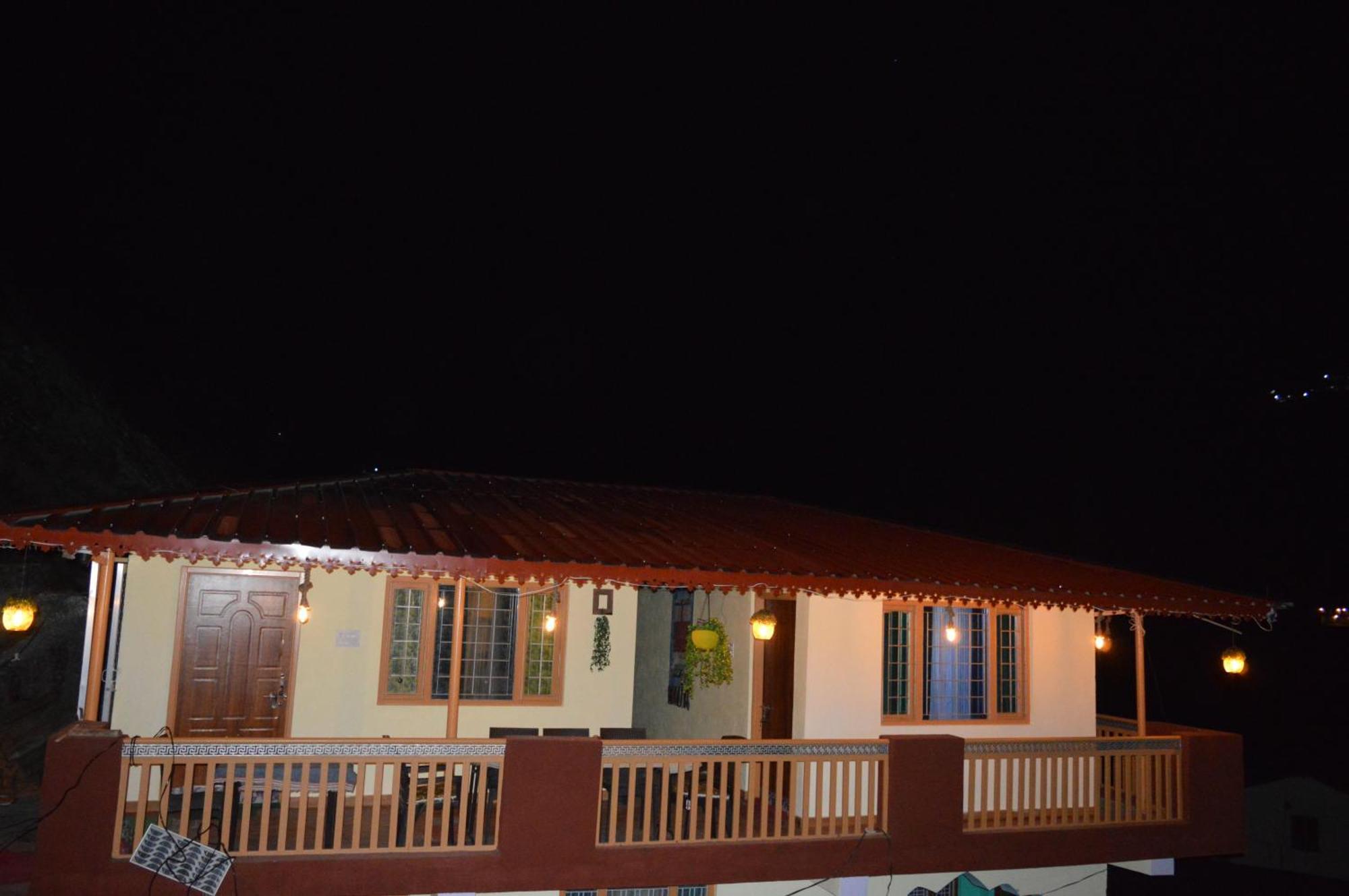 Laxmi Narayan Homestay-Harshil Harsil Екстериор снимка