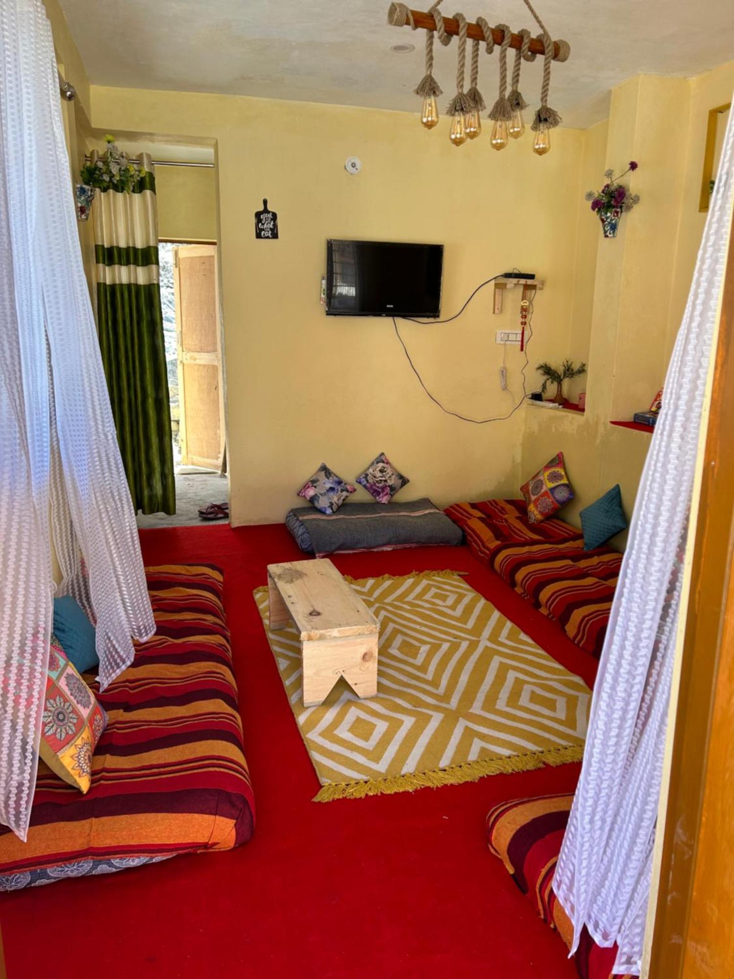 Laxmi Narayan Homestay-Harshil Harsil Екстериор снимка