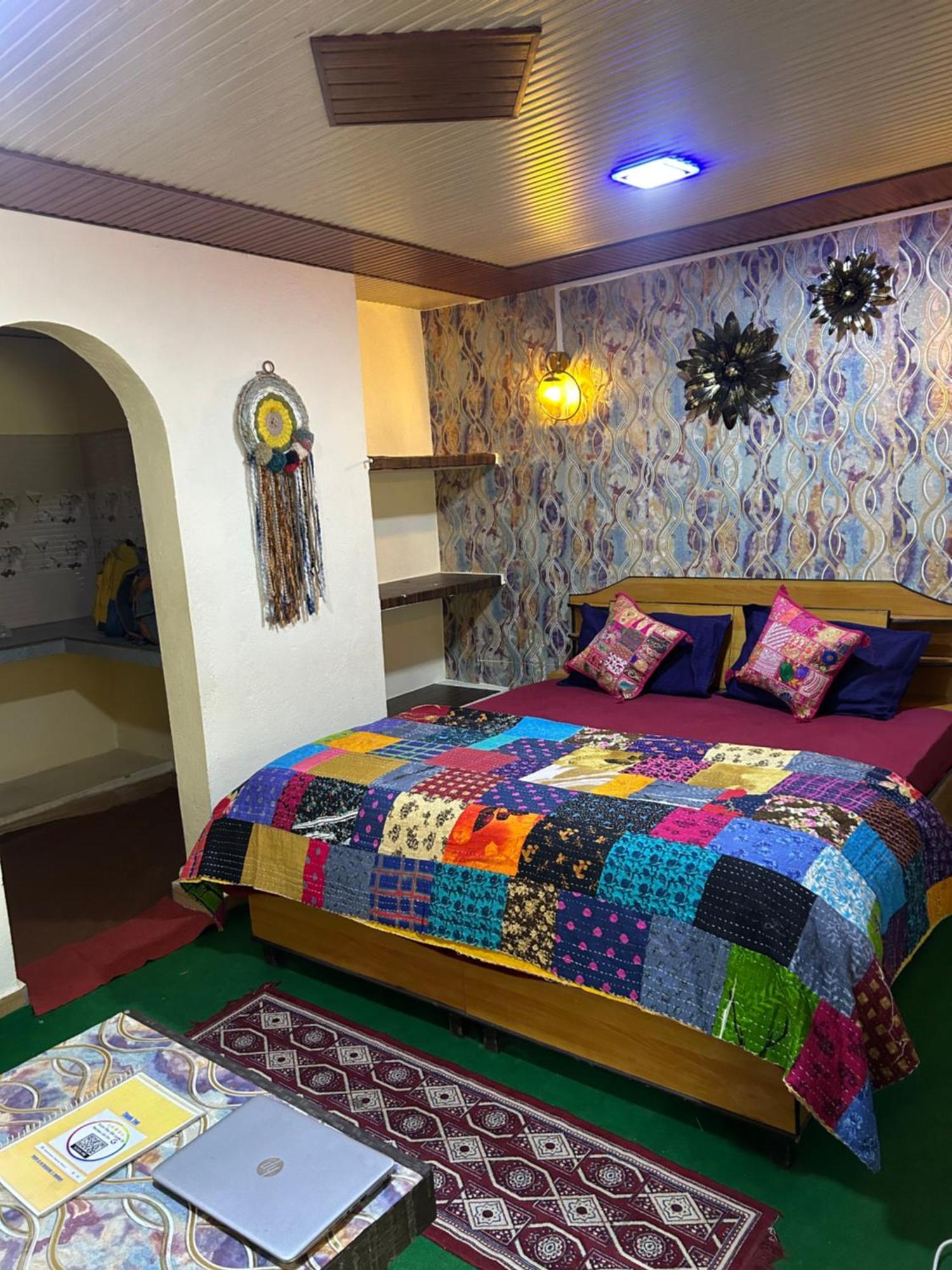 Laxmi Narayan Homestay-Harshil Harsil Екстериор снимка