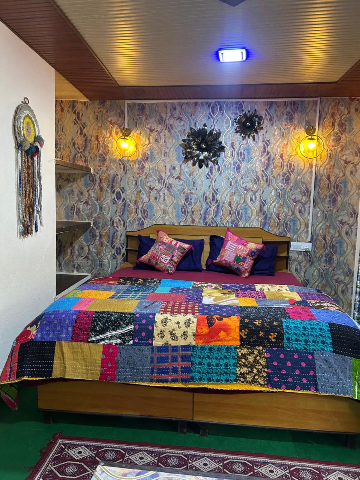 Laxmi Narayan Homestay-Harshil Harsil Екстериор снимка
