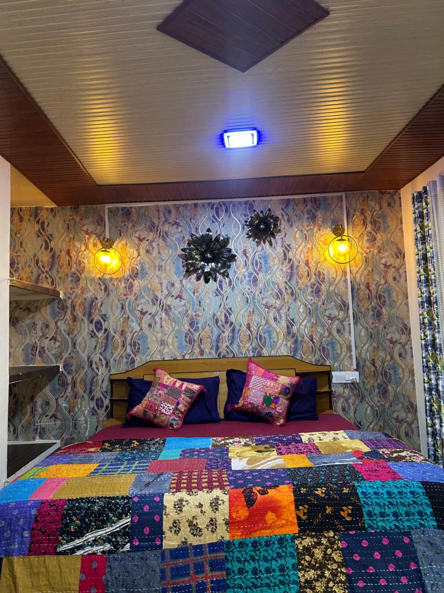 Laxmi Narayan Homestay-Harshil Harsil Екстериор снимка